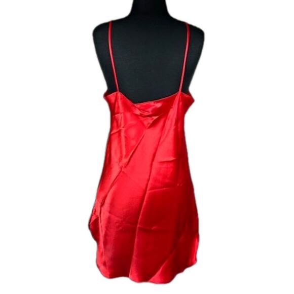 Intimate Affair California Vintage Red Satin Chemise Nightgown Bow w Pearls Sz M - Picture 2 of 15